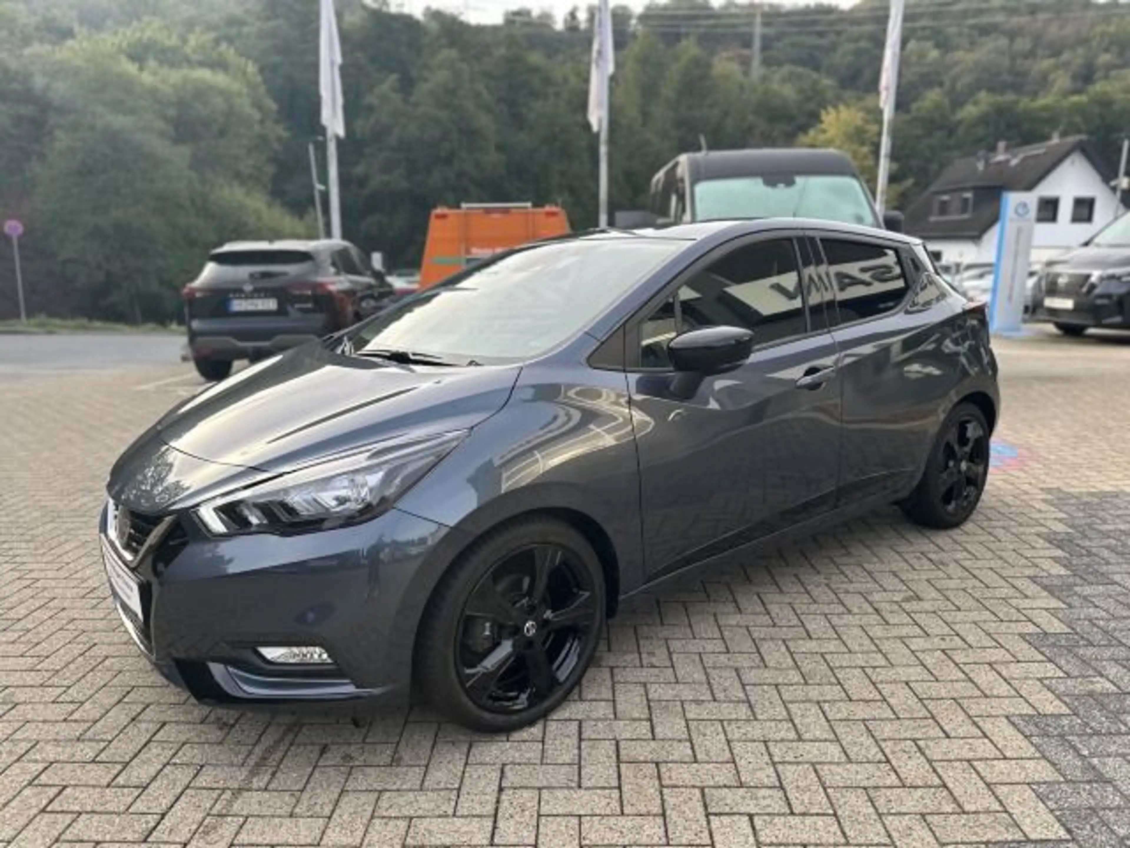 Nissan Micra 1.0 IG-T N-Sport Navi Kamera SH LED 17"Alu — photo 4