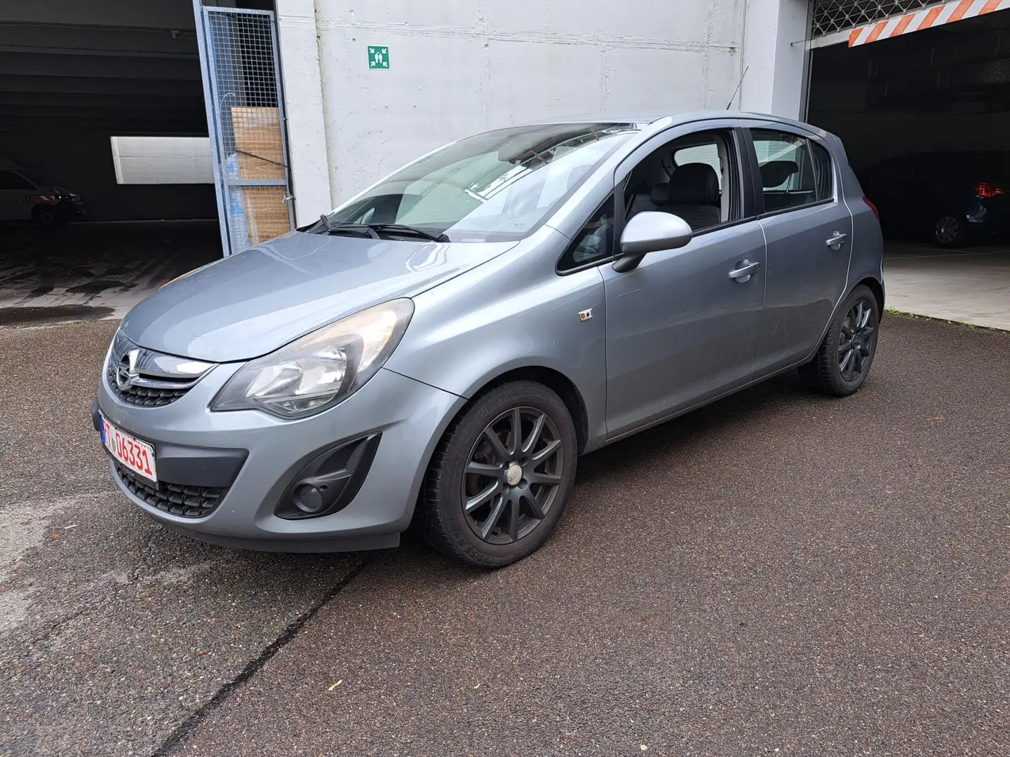 Opel Corsa Energy Grau - 1