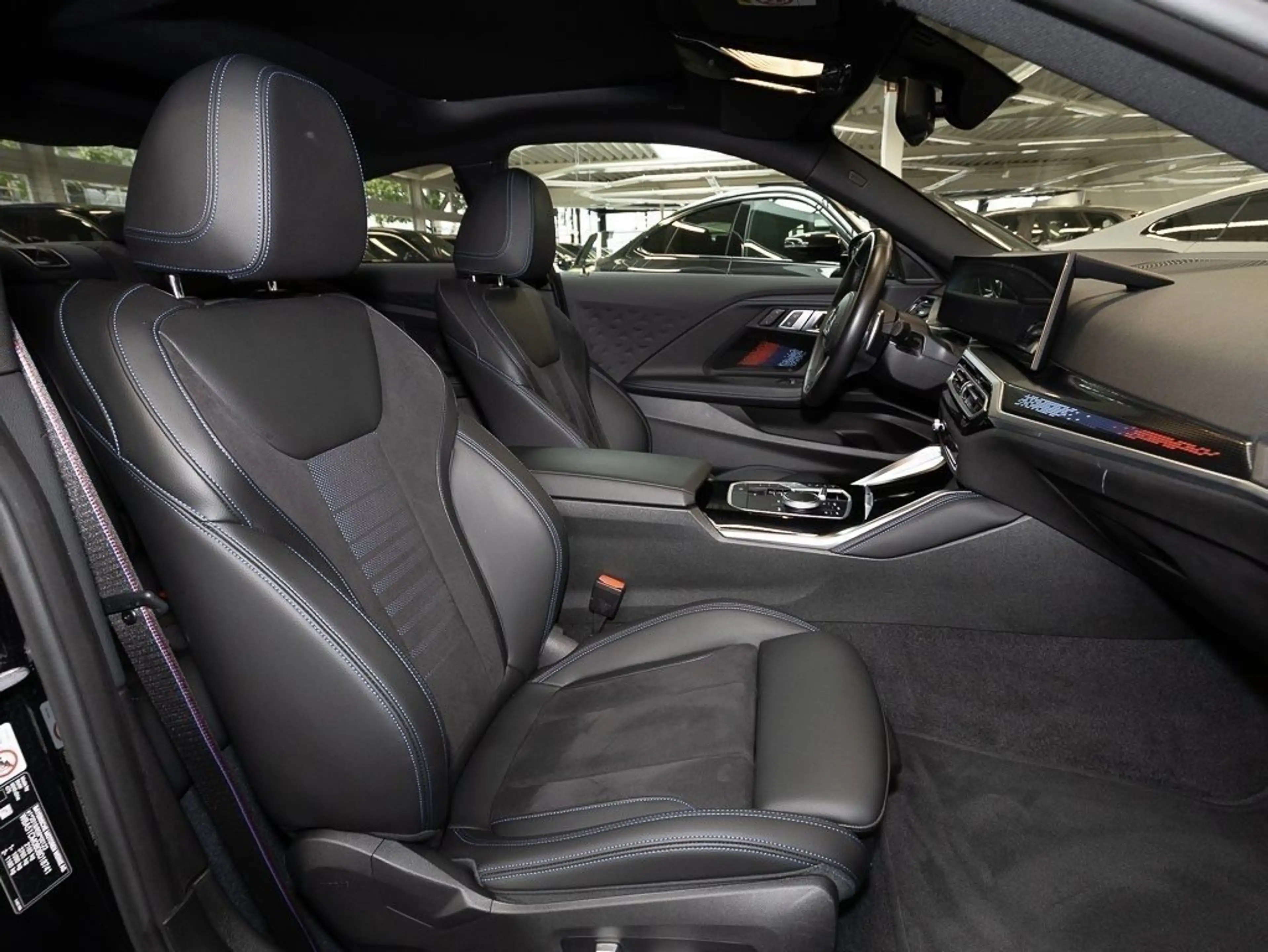 BMW 240 M240i xDrive Coupé M Sport HUD PANO AHK 360°KAM — photo 10