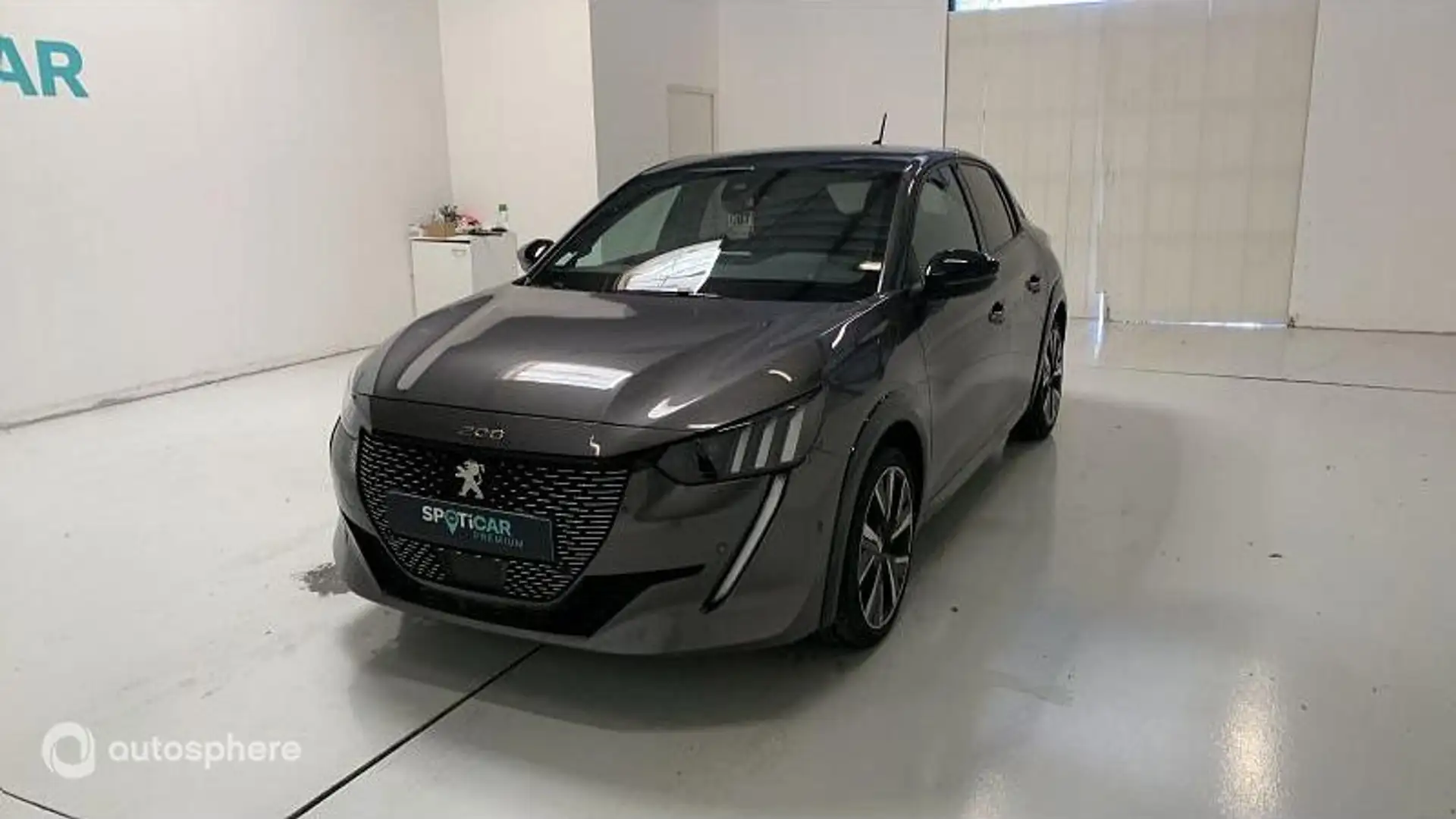 Peugeot 208 1.2 PureTech 100ch S\u0026S GT - 1