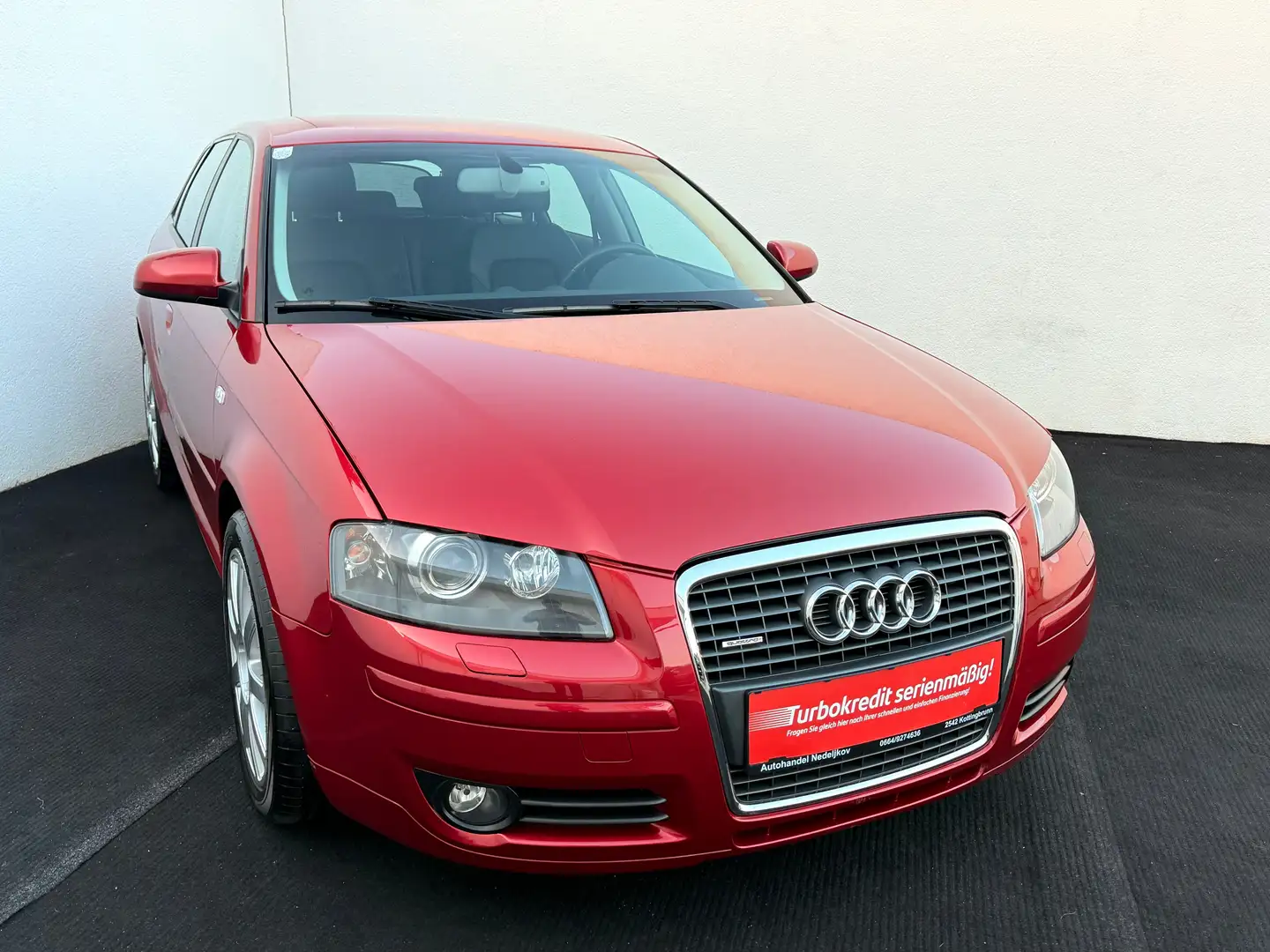 Audi A3 2.0 TDI 140 Quattro Sport //1.BESITZ// Rot - 2