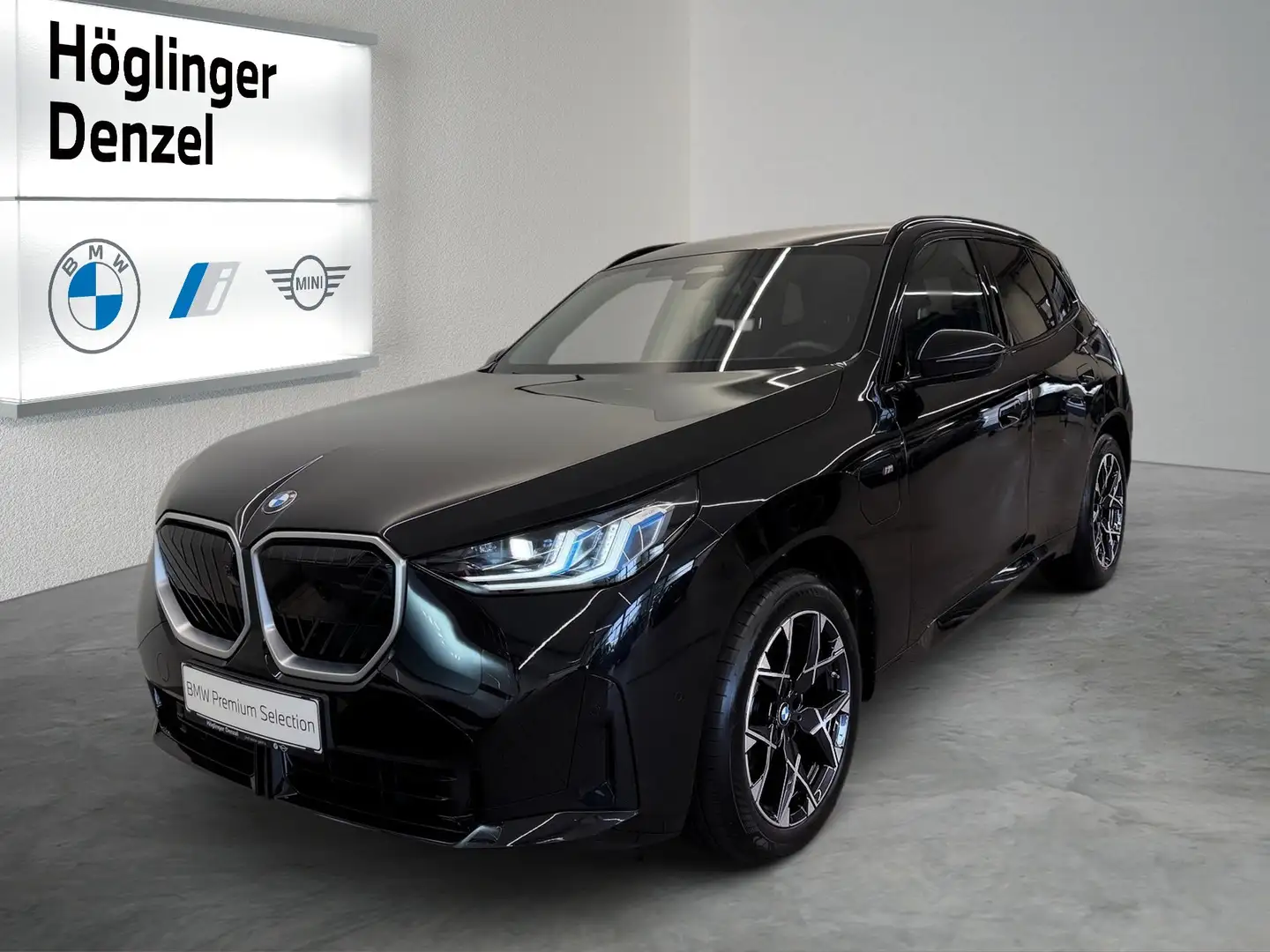 BMW X3 30e xDrive Schwarz - 1