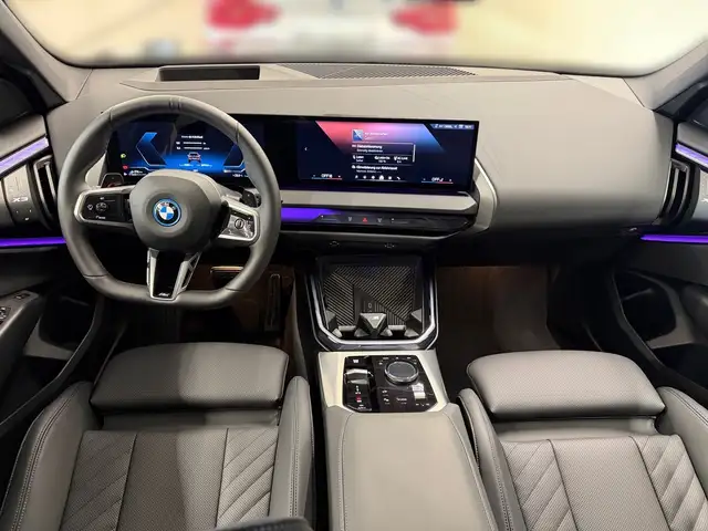BMW X3 view 9