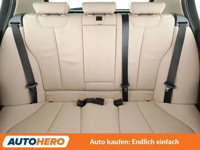 BMW 1 Series view 15