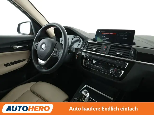 BMW 1 Series view 13