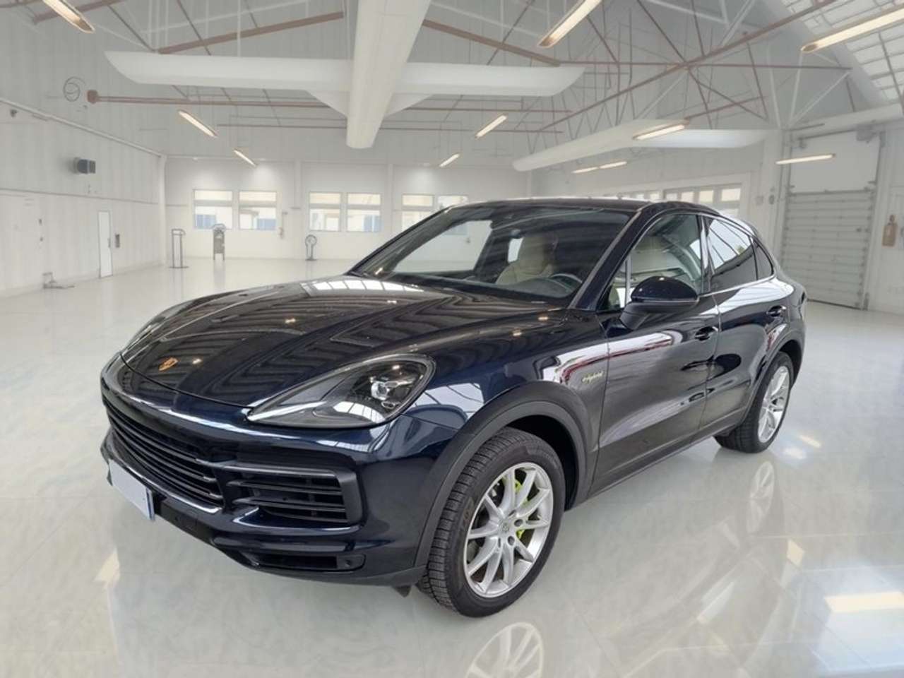 Porsche Cayenne COUPE 3.0 V6 E-HYBRID AUTO SUV