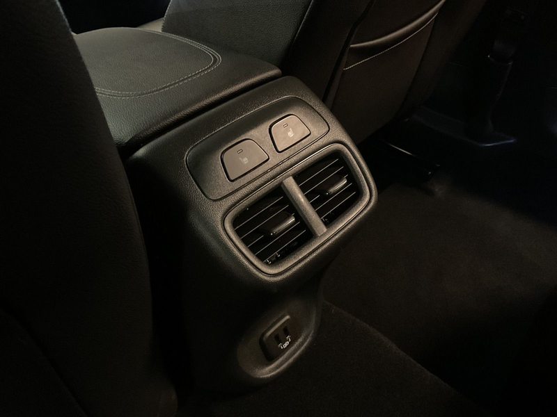 Opel Insignia Sports Tourer Elegance LED,AHK,Leder — photo 11