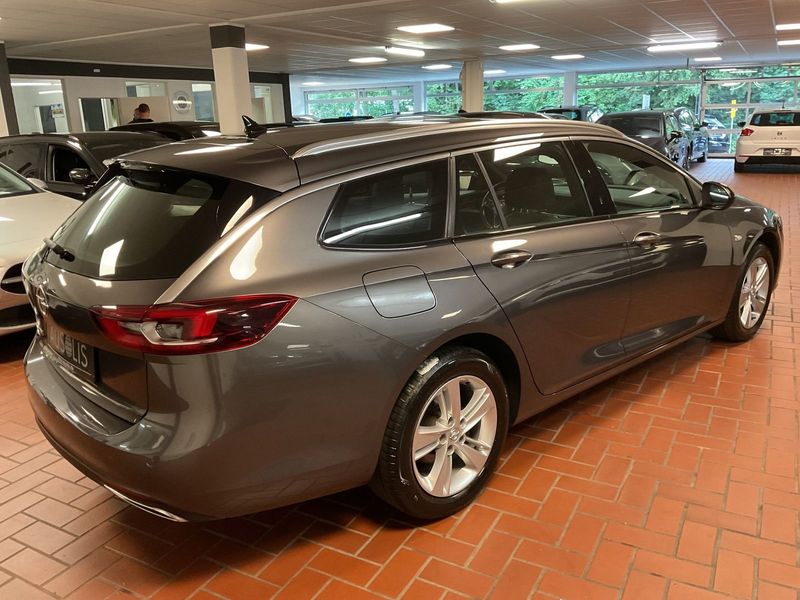 Opel Insignia Sports Tourer Elegance LED,AHK,Leder — photo 3