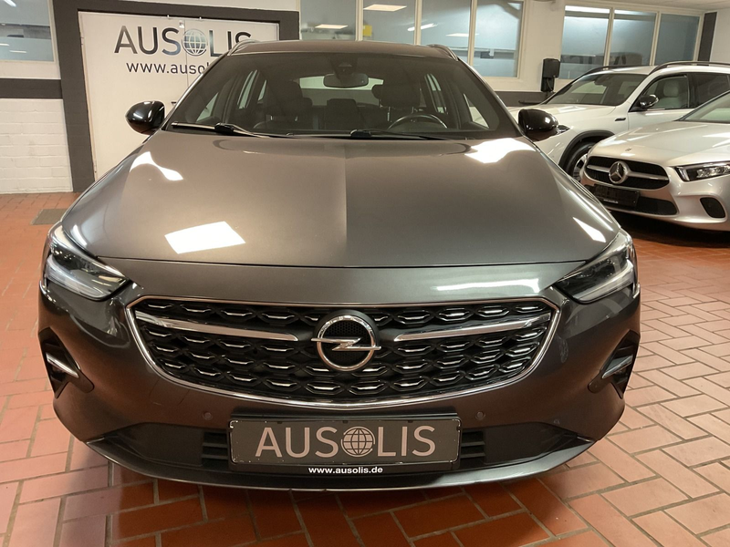 Opel Insignia Sports Tourer Elegance LED,AHK,Leder — photo 4