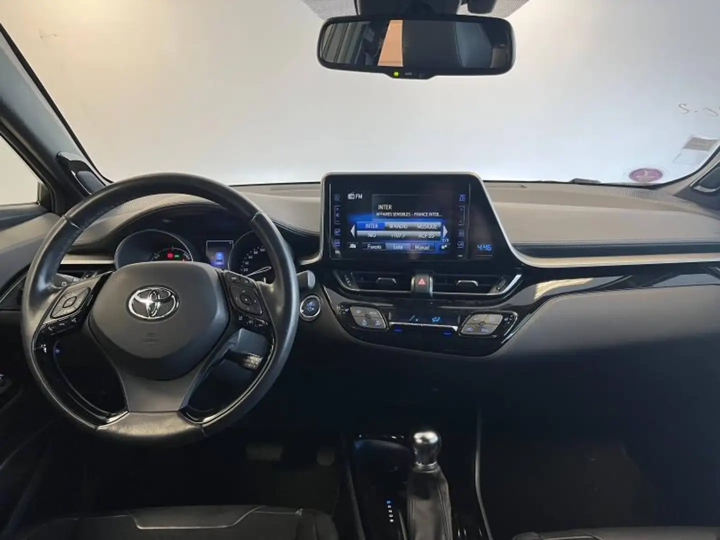 Toyota C-HR 122h Collection 2WD E-CVT Blanc - 2