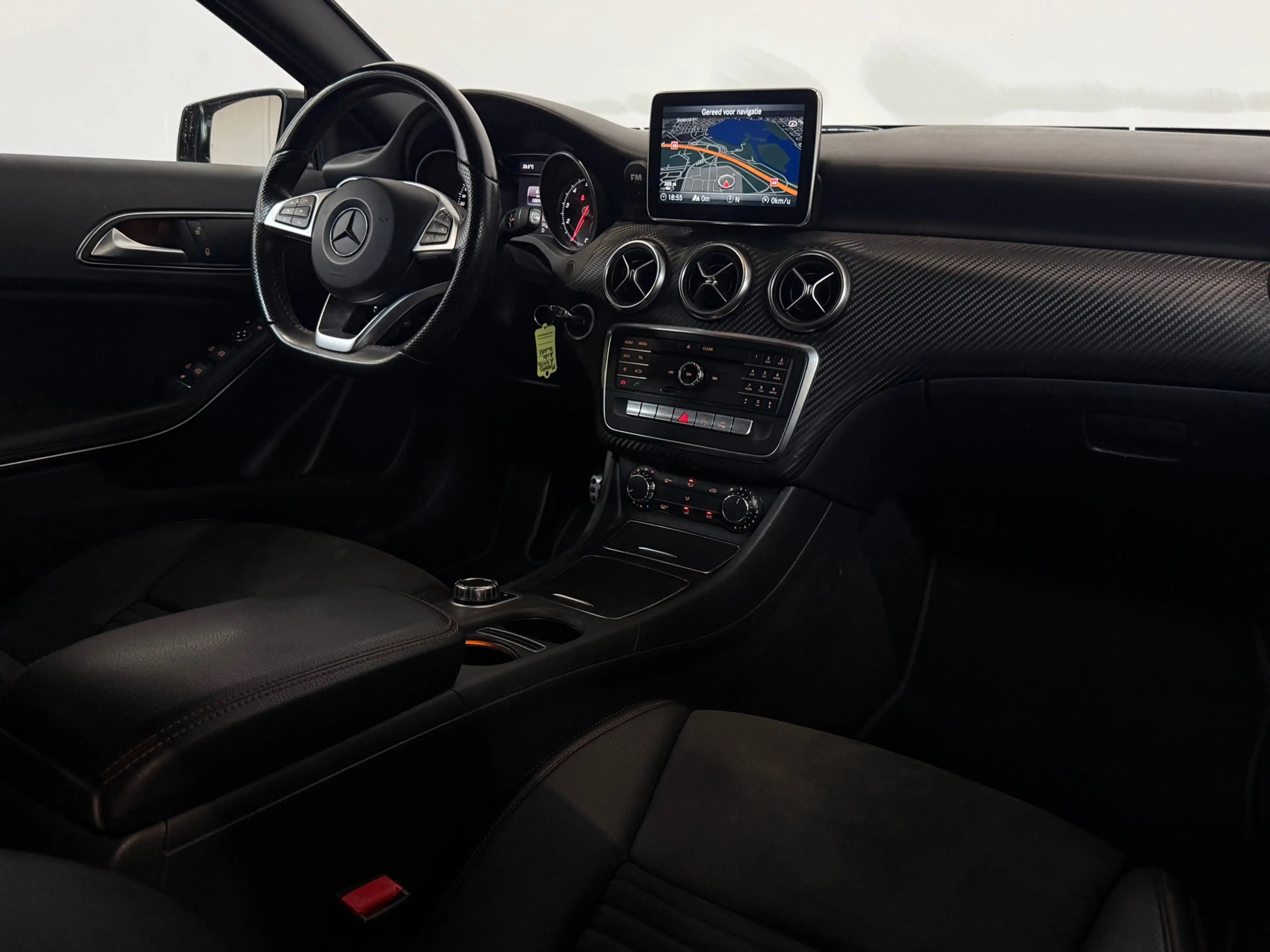 Mercedes-Benz A 180 AMG Night Dynamic Sfeer Led NAP — photo 2