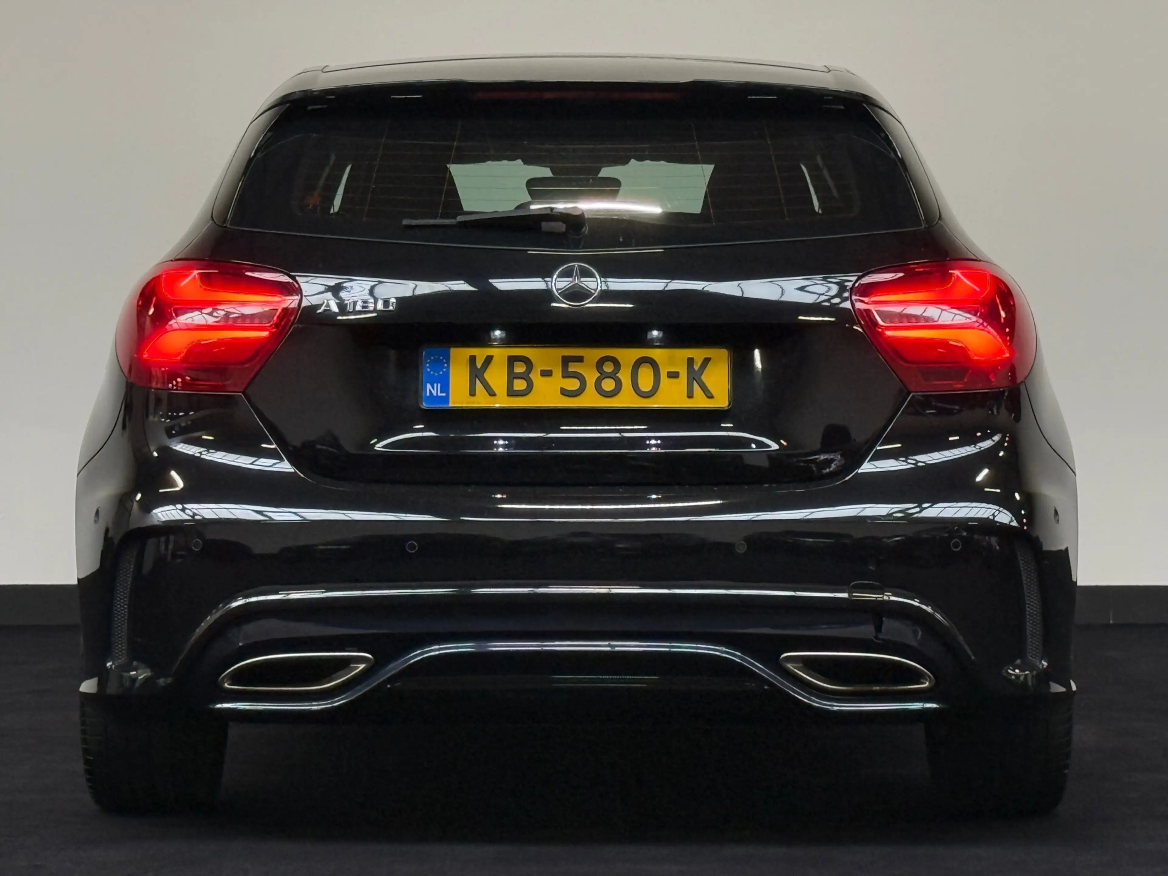 Mercedes-Benz A 180 AMG Night Dynamic Sfeer Led NAP — photo 6