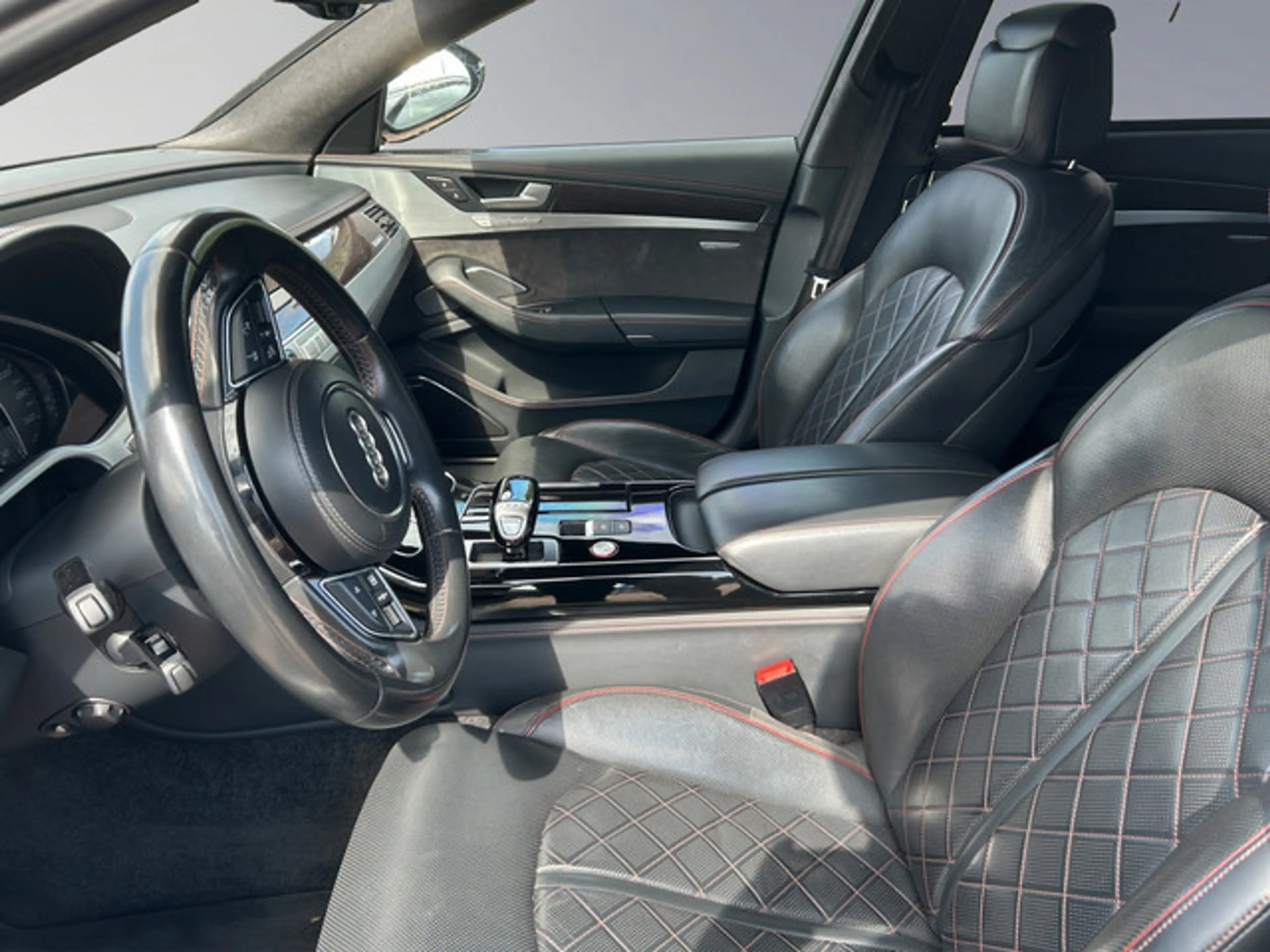 Audi S8 4.0 TFSI ABT 706 PS B&O MATRIX-LED 360° — photo 12