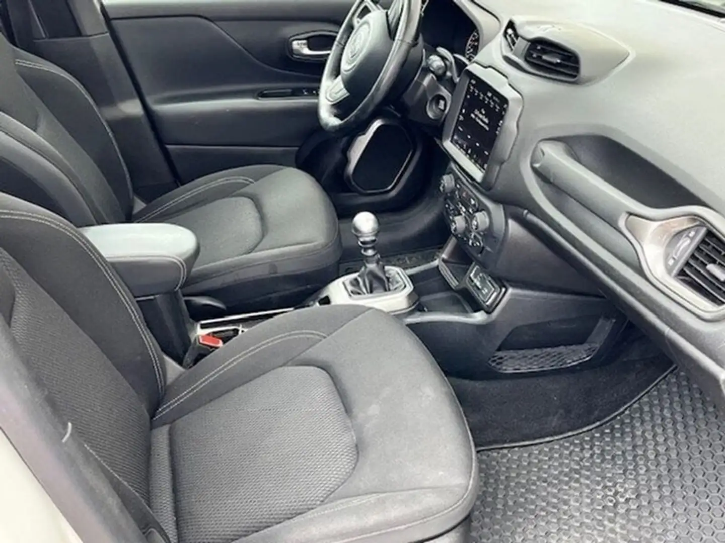 Jeep Renegade *GPS*PANO*CAMERA* 1.0 Benz 120 pk Wit - 2