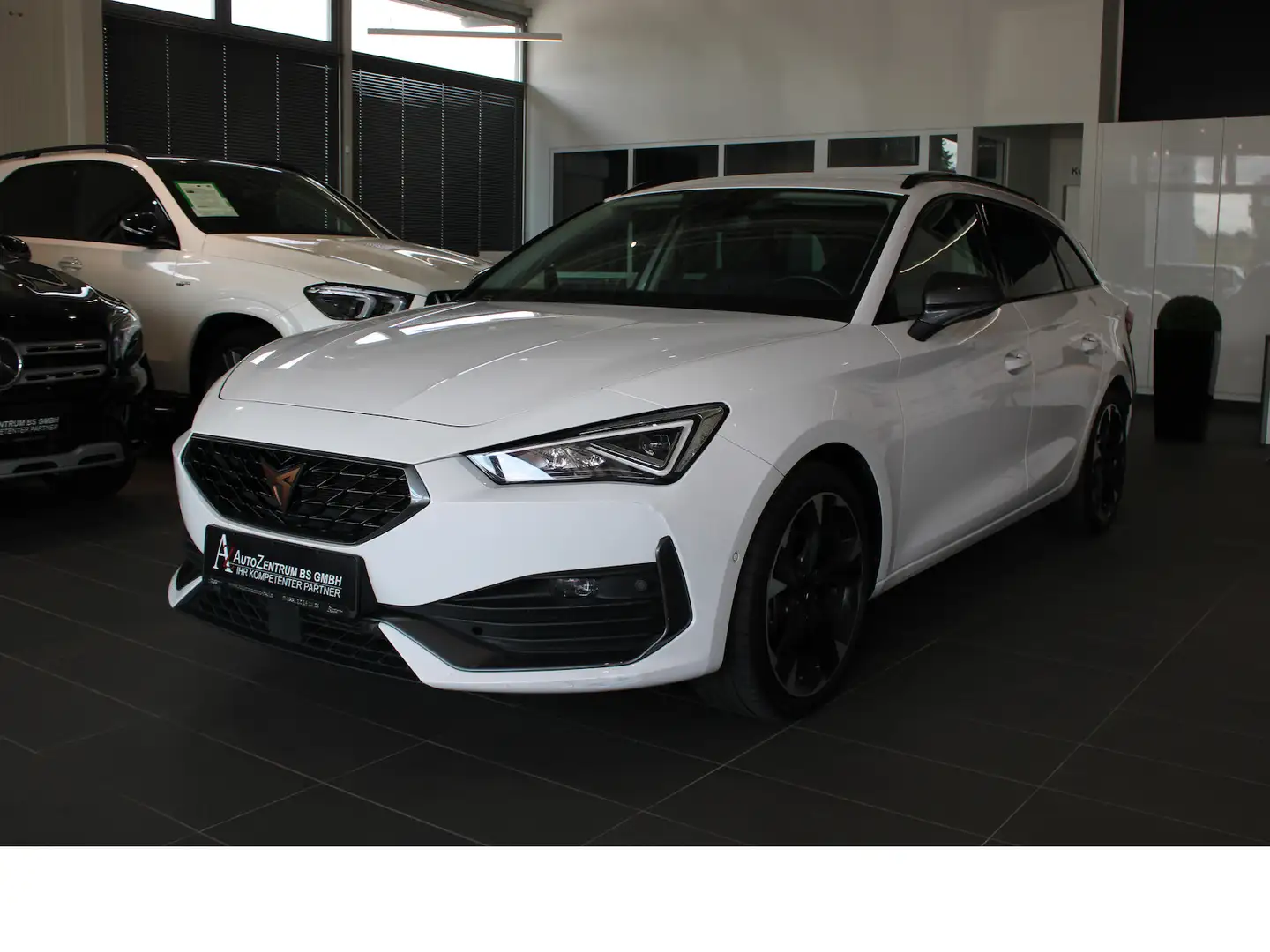SEAT Leon 2.0 TDI Cupra Sportstourer LED*NAVI*CAM* Weiß - 1
