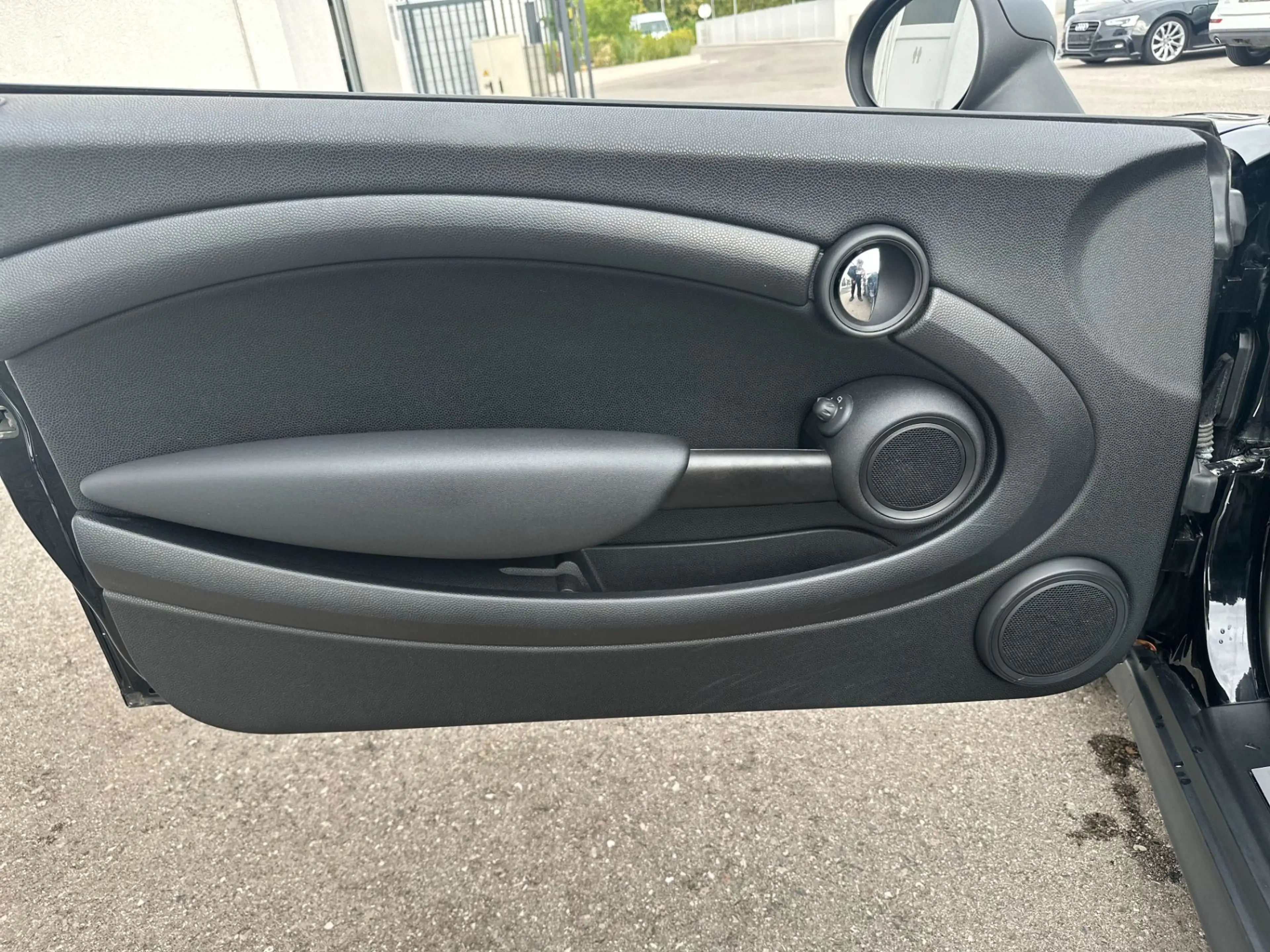 MINI One Cabrio MINI 1,6 Aut. — photo 15