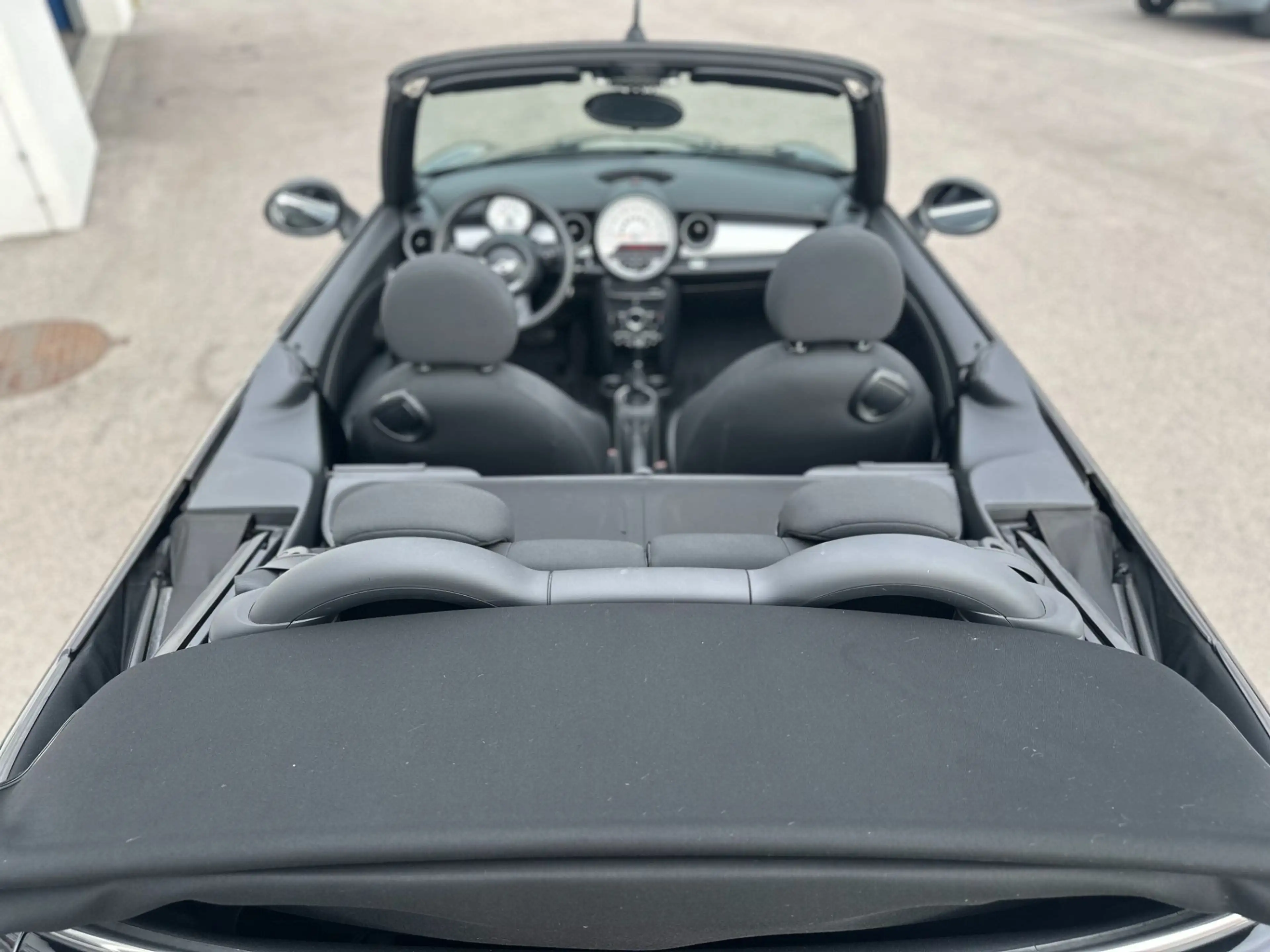 MINI One Cabrio MINI 1,6 Aut. — photo 12