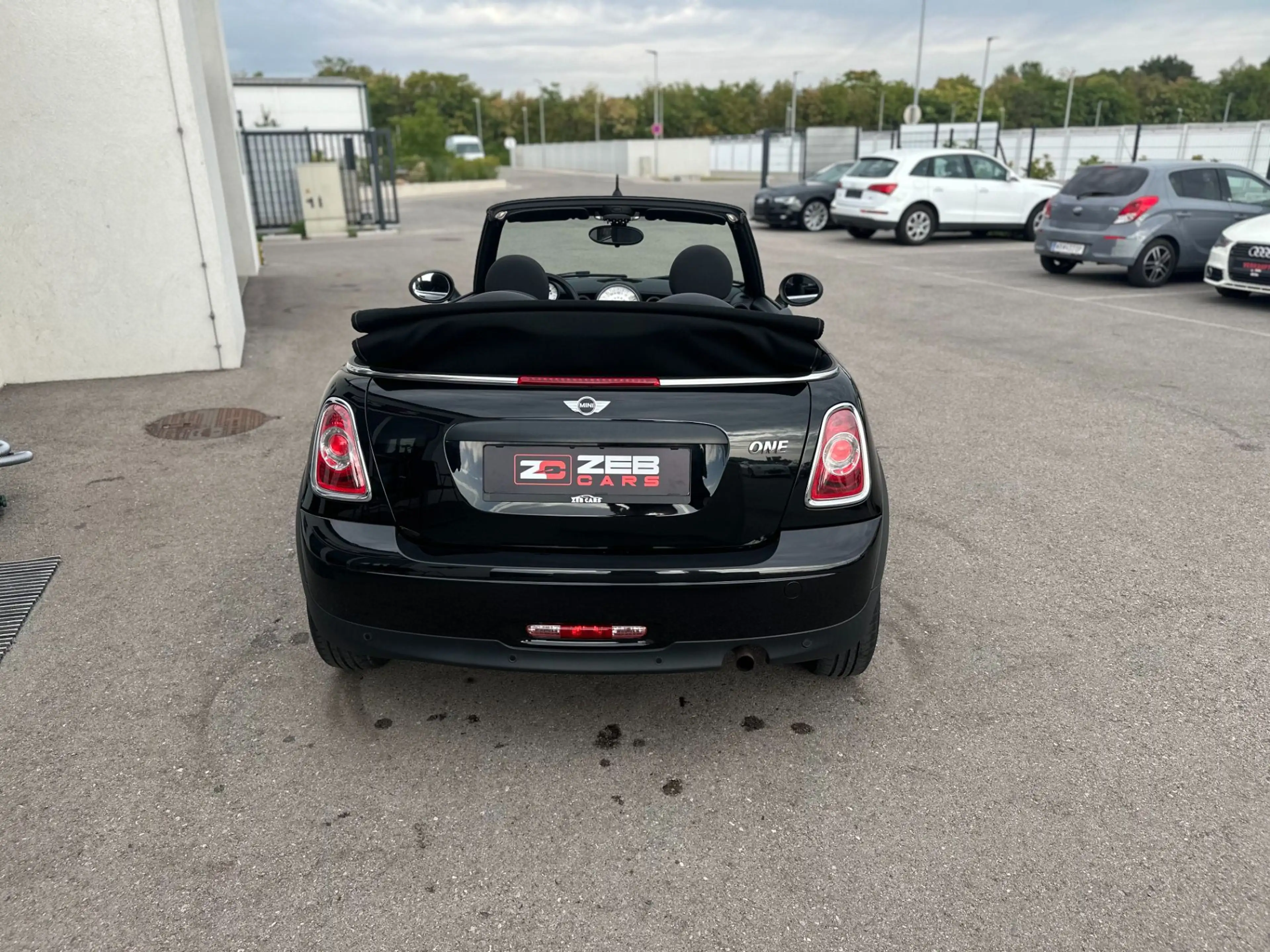 MINI One Cabrio MINI 1,6 Aut. — photo 10