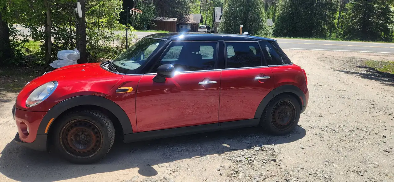 2016 MINI 5 Door