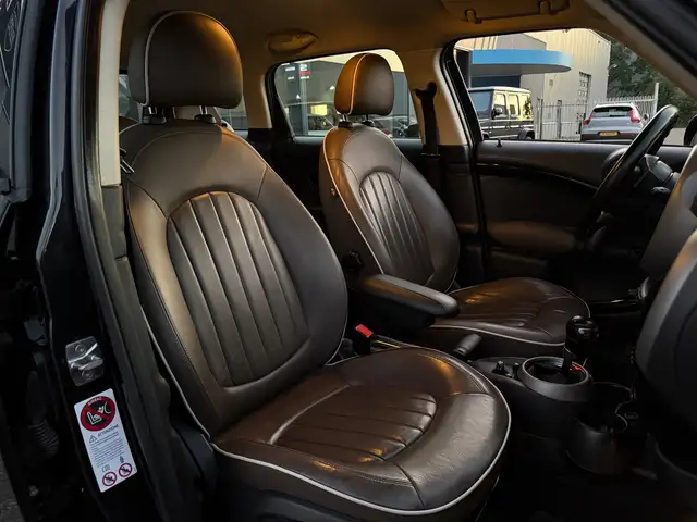 Mini Countryman view 11