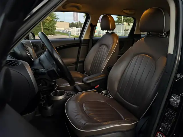 Mini Countryman view 7