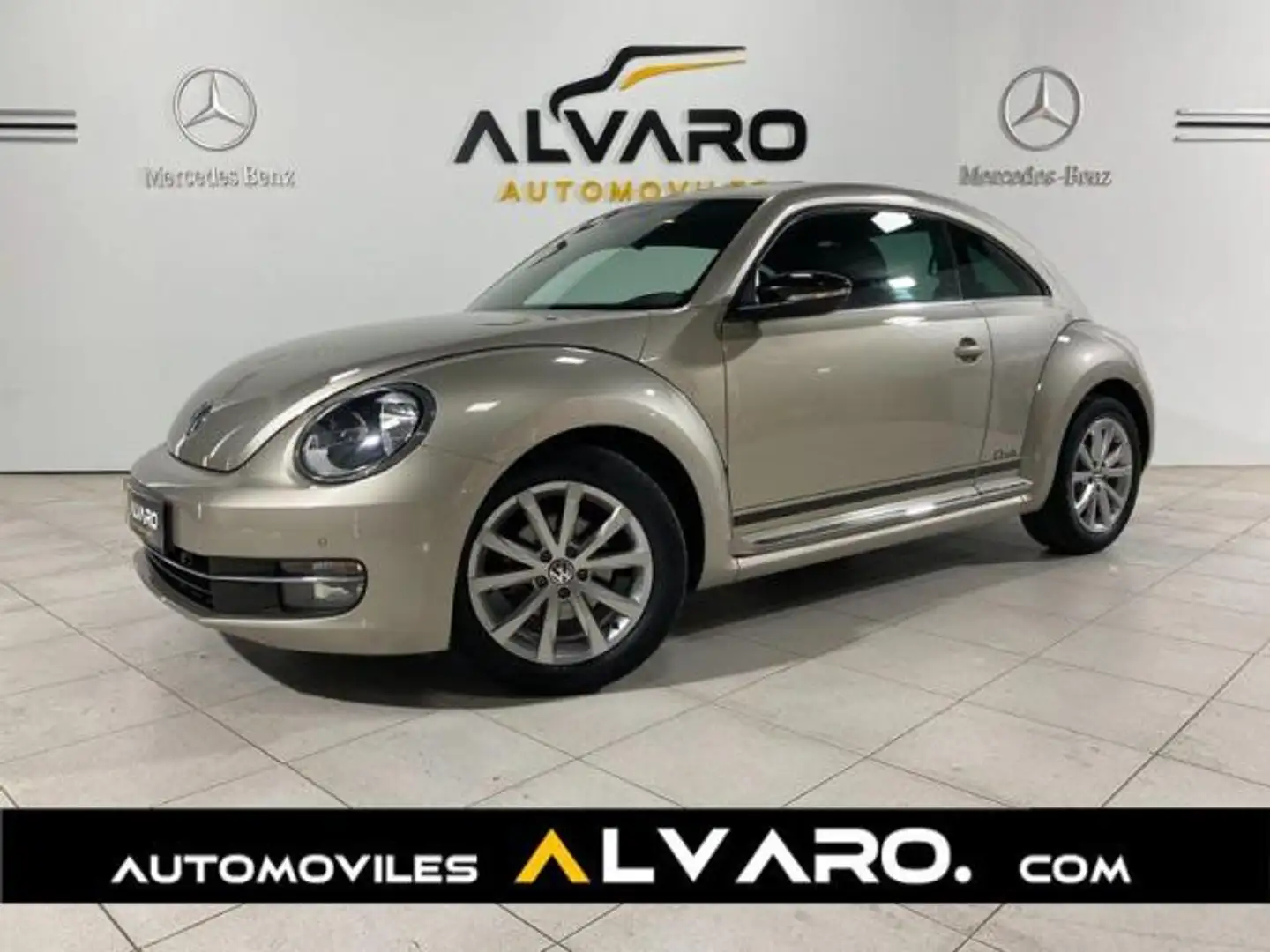 Volkswagen Beetle 1.2 TSI Design 105 Beige - 1