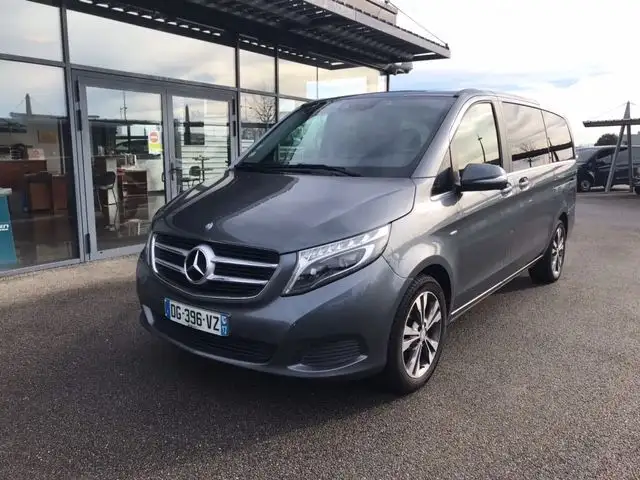 Mercedes-Benz V 220 220 CDI LONG DESIGN 7G-TRONIC PLUS