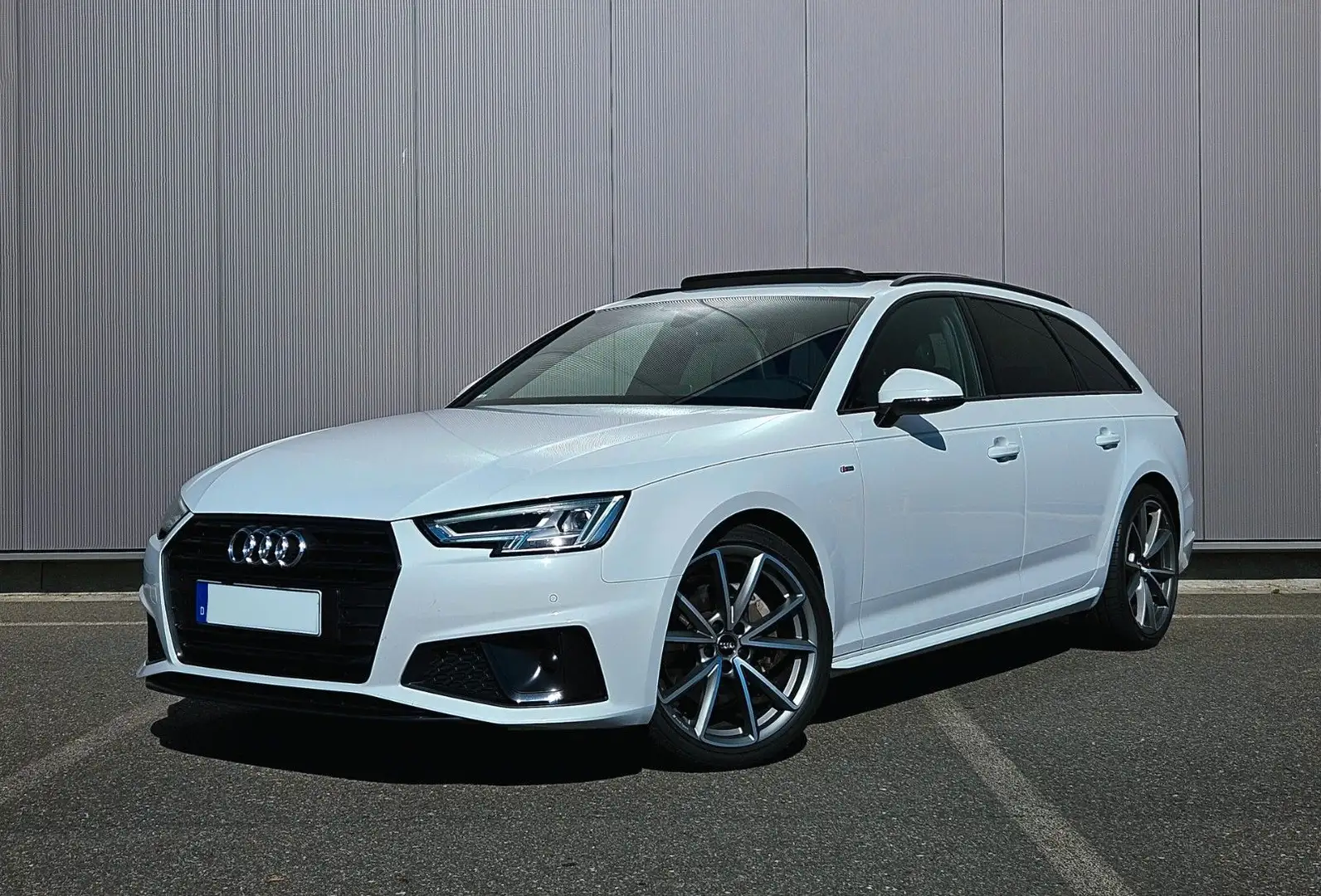 Audi A4 Avant 40 TDI sport3xS-LinePanoSoundKeylKam19" Blanc - 1