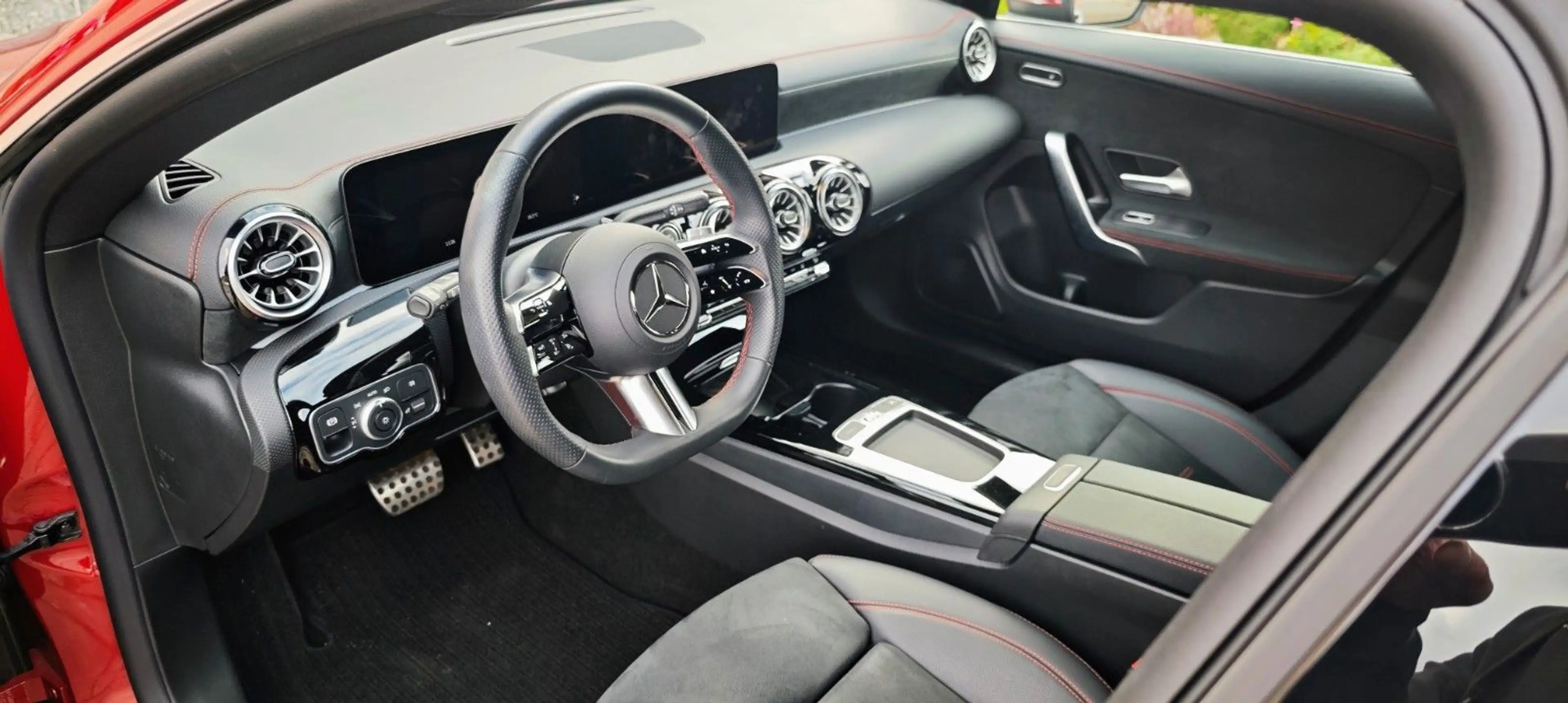 Mercedes-Benz CLA 250 CLA 250 AMG Shooting Brake Facelift 360° Kamera — photo 11