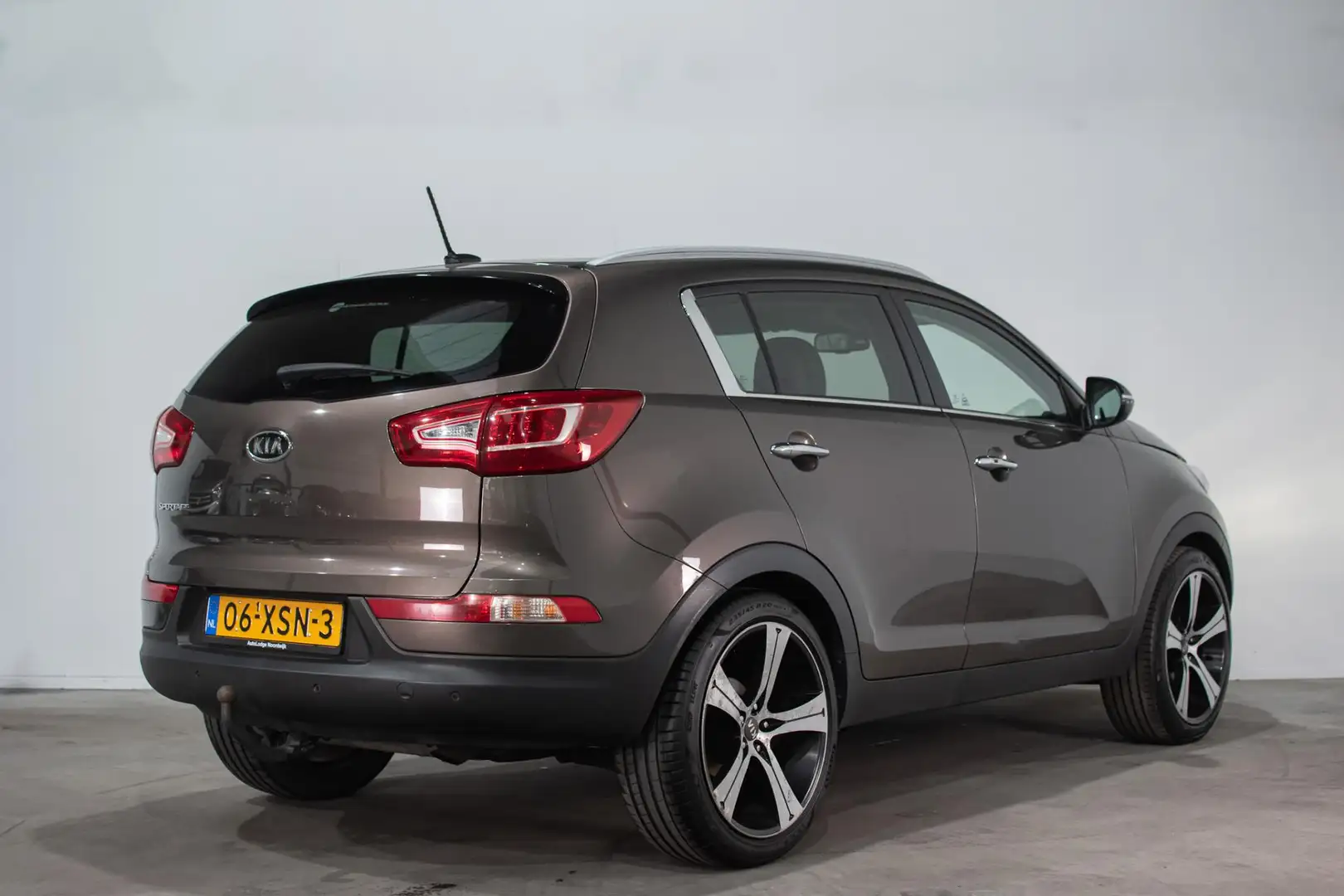 Kia Sportage 2.0 Super Pack *Leder*Pano*Automaat*Trekhaak Brun - 2