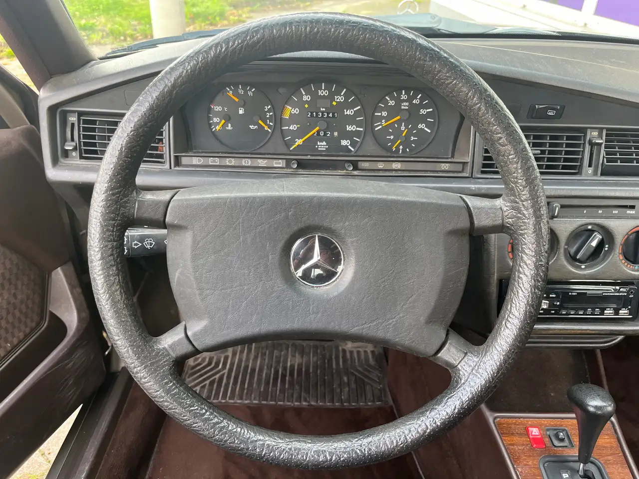 Mercedes-Benz 190 D 2.0 Automatik / TÜV 07.28 / H-Zulassung, foto 8