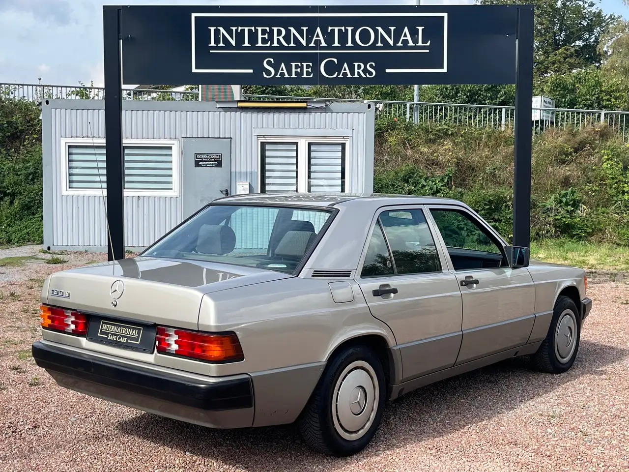 Mercedes-Benz 190 D 2.0 Automatik / TÜV 07.28 / H-Zulassung, foto 4