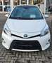 Toyota Yaris Club Hybrid Weiß - thumbnail 2
