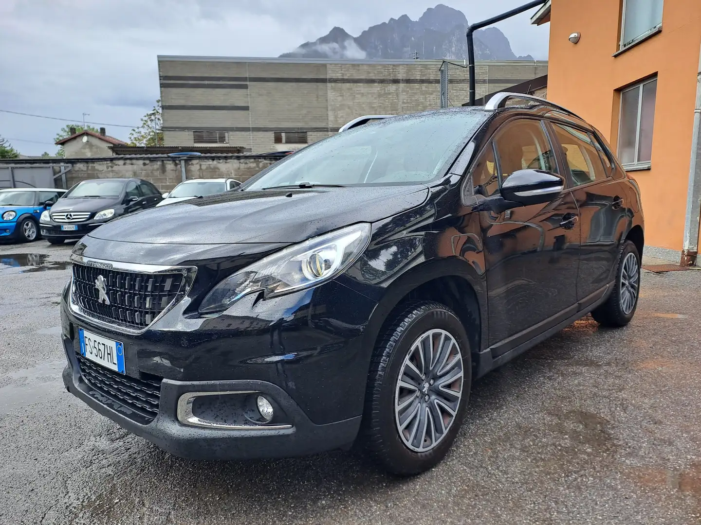 Peugeot 2008 1.2 BENZINA *OK NEOPATENTATI* E6 Nero - 1