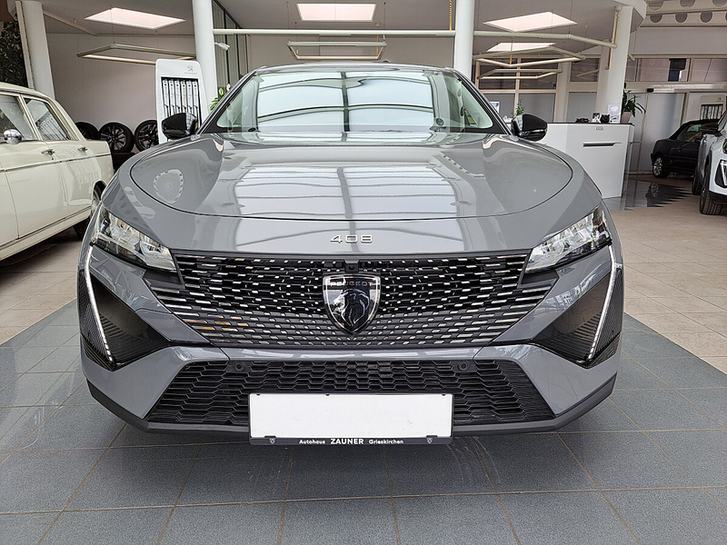 Peugeot 408 HEV 136 e-DCS6 Allure — photo 8