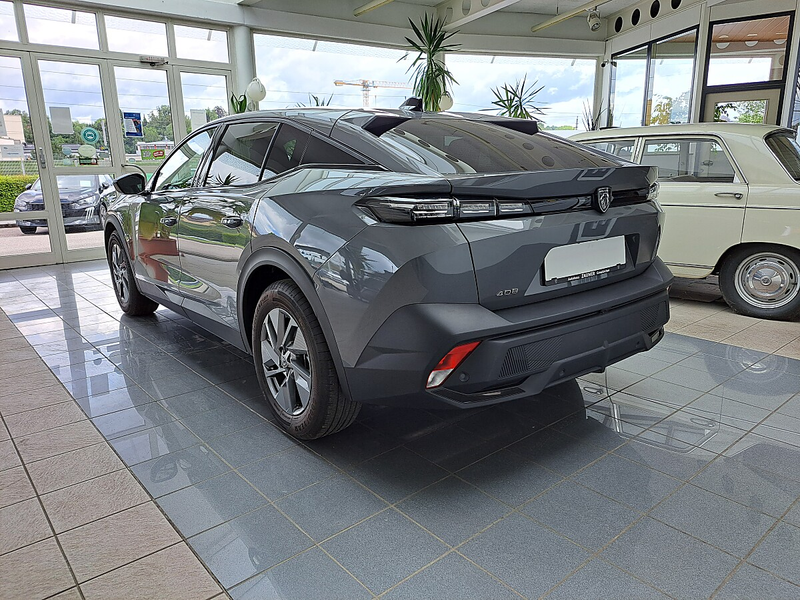 Peugeot 408 HEV 136 e-DCS6 Allure — photo 4