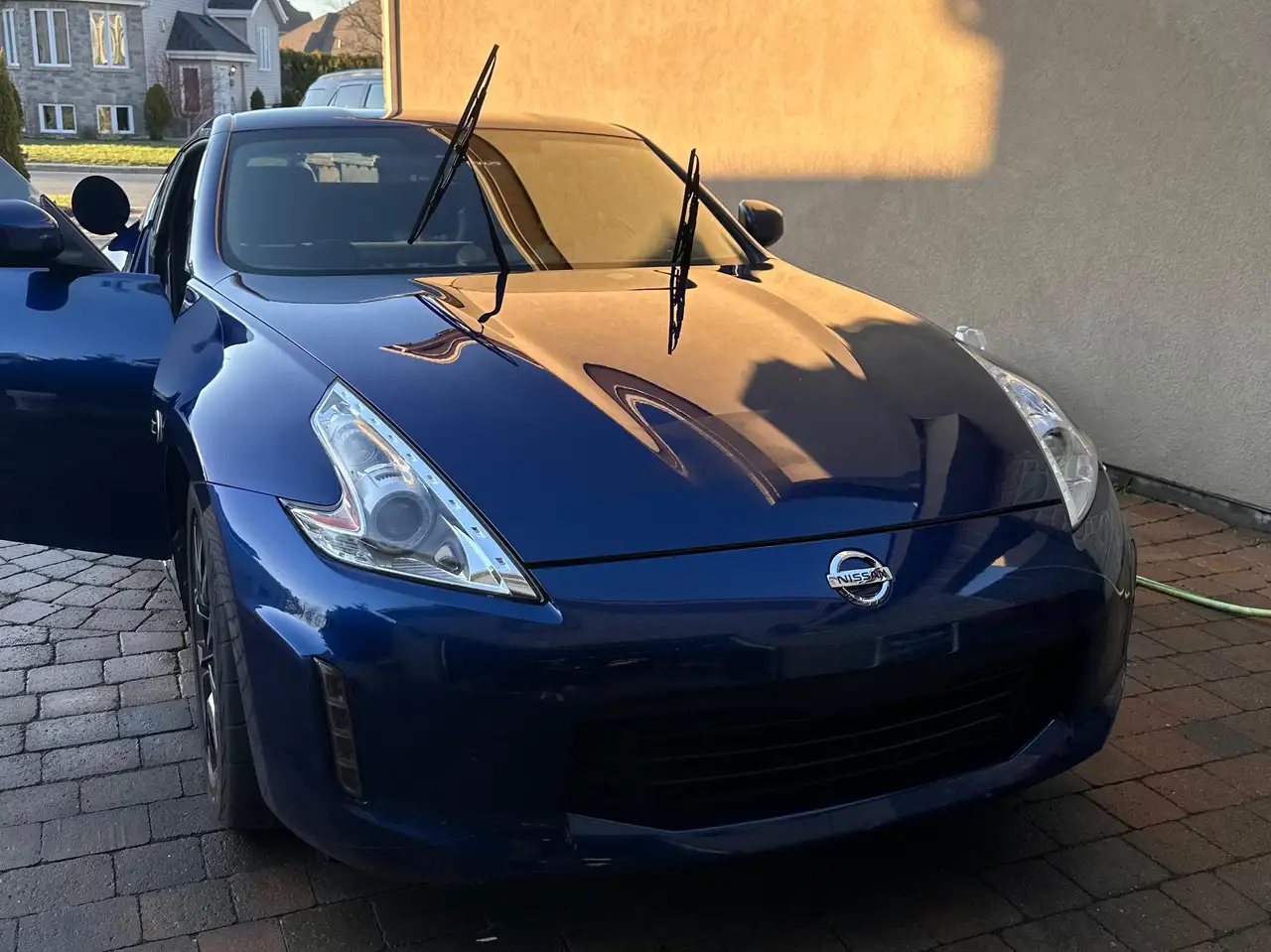 Nissan 370Z снимка Nissan 370Z
