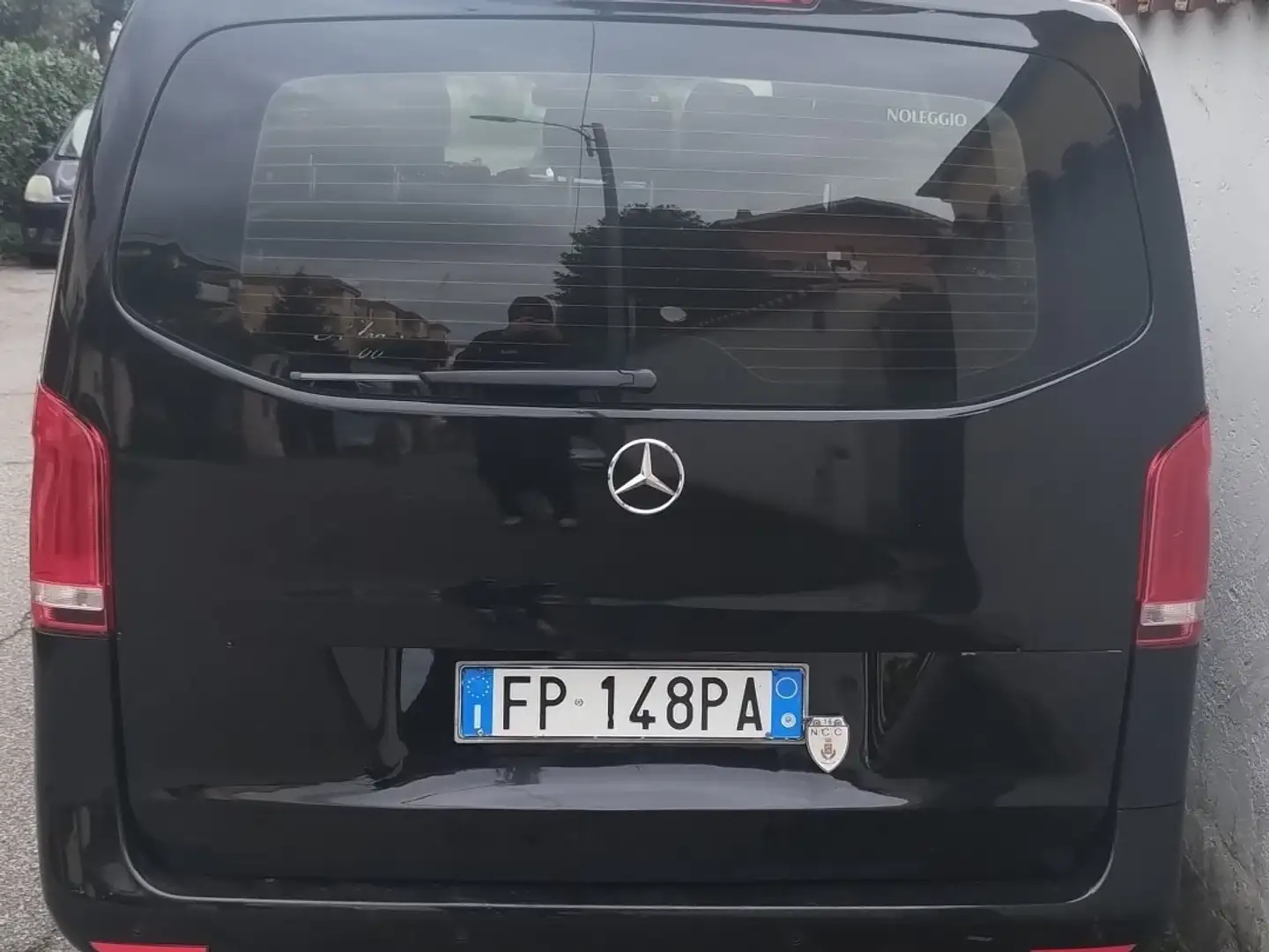 Mercedes-Benz Vito 116 CDI (BT) 4MATIC Kompakt Aut. Mixto (PKW) Nero - 2