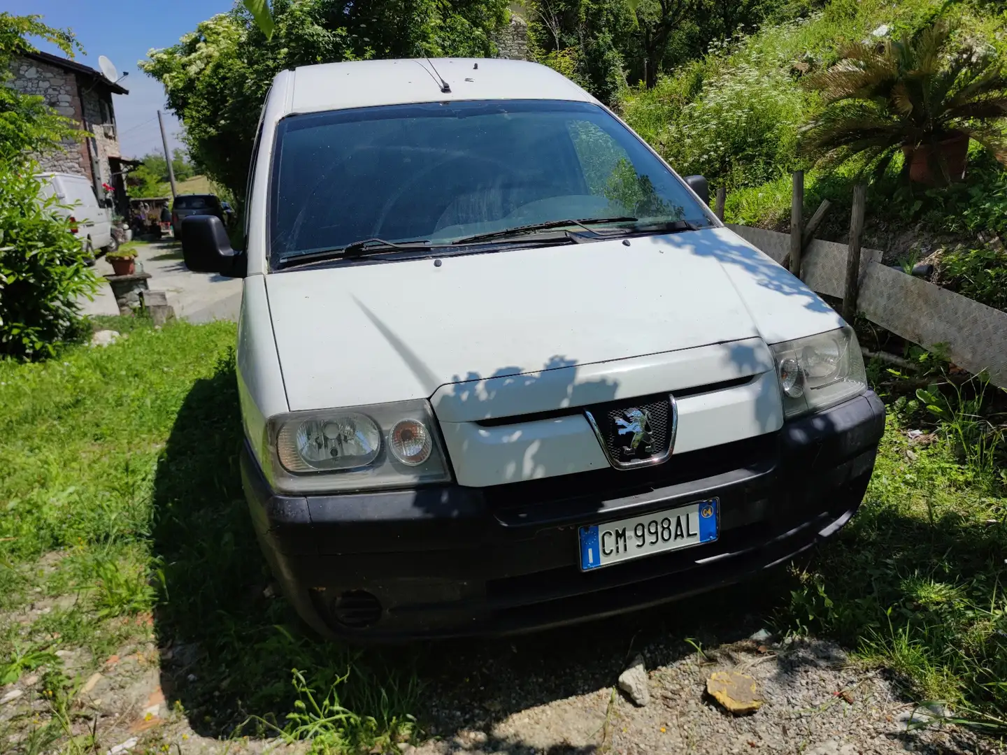 Peugeot Expert Diesel - 1