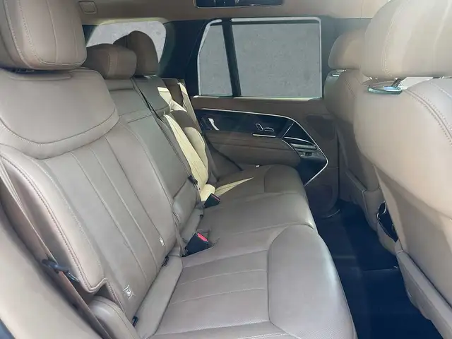 Land Rover Range Rover view 9