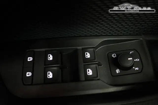 Skoda Octavia Combi 2.0 TSI 195 kW RS DSG, AHK, Navi, Matrix,... Ansicht 7