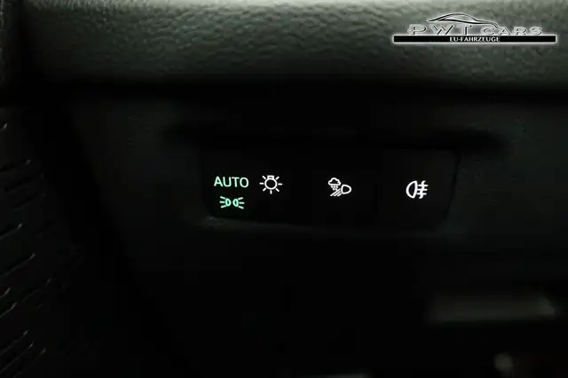 Skoda Octavia Combi 2.0 TSI 195 kW RS DSG, AHK, Navi, Matrix,... Ansicht 8