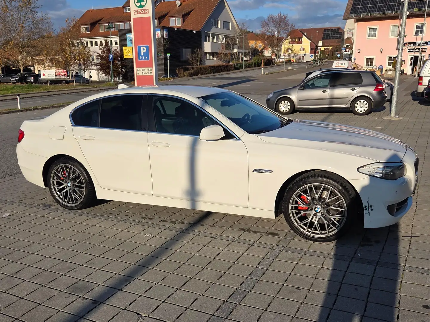 BMW 520 520d Aut. - 1