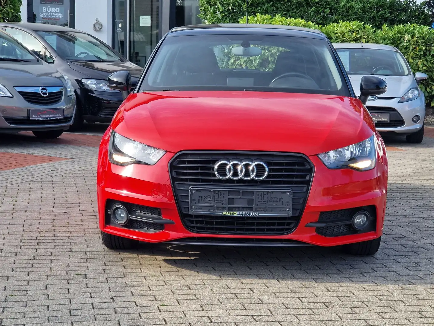 Audi A1 SLine-Sportback attraction//service.neu/shf/ Rot - 2