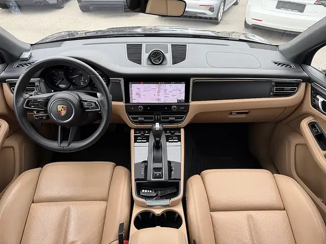 Porsche Macan Ansicht 13