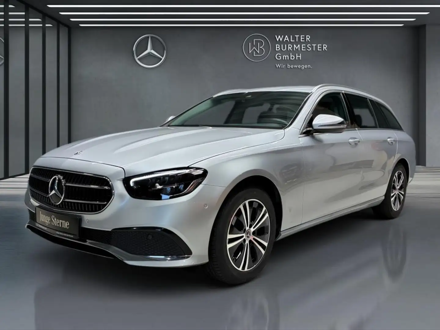 Mercedes-Benz E 220 d T +Avantgarde+MBUX+KAMERA+Ambiente+WIDE Zilver - 1