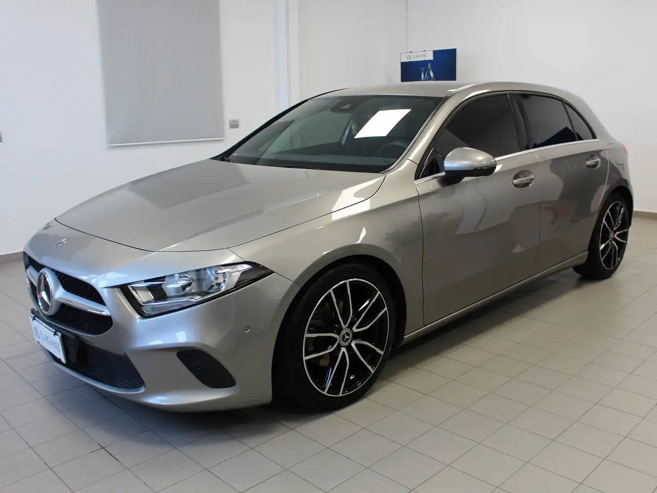 Mercedes-Benz A 180