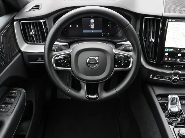 Volvo XC60 view 12