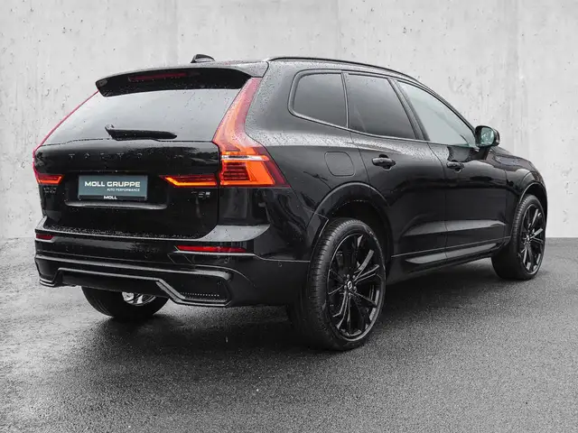 Volvo XC60 view 4