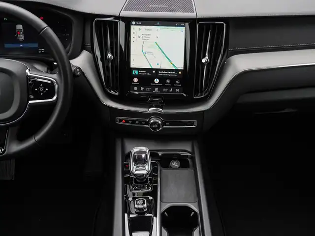 Volvo XC60 view 13